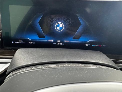 Used 2024 BMW X5 xDrive40i w/ M Sport Package AWD/4WD image 19