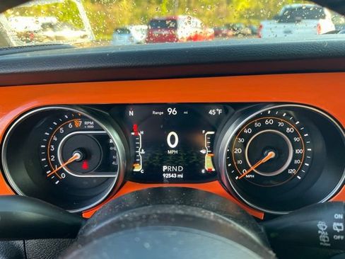 Used 2021 Jeep Wrangler Unlimited Sport AWD/4WD image 19