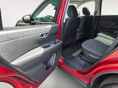 New 2026 Nissan Pathfinder SV w/ Cargo Package AWD/4WD image 13