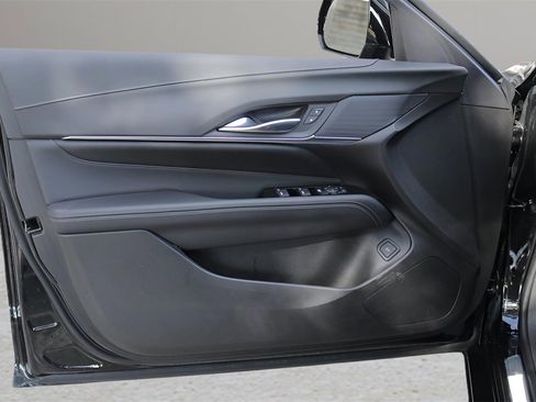 Used 2023 Cadillac CT4 Luxury image 10