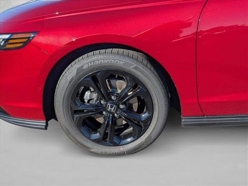 New 2025 Honda Accord SE image 10