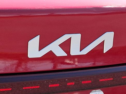 Used 2023 Kia Forte LXS image 30