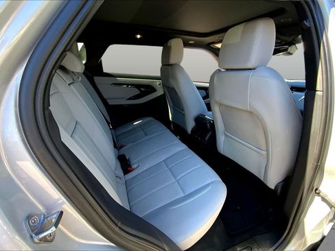 Used 2026 Land Rover Range Rover Evoque S AWD/4WD image 18