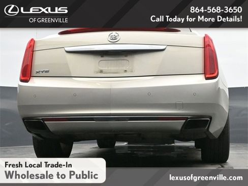 Used 2013 Cadillac XTS Premium image 13