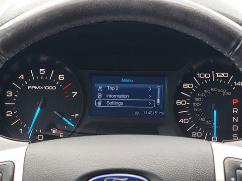 Used 2014 Ford Edge SEL FWD image 35