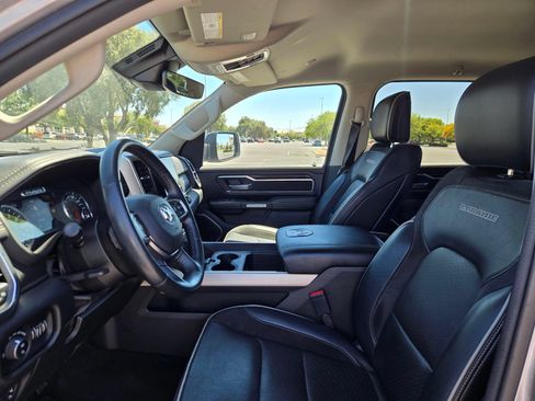 Used 2022 RAM 1500 Laramie AWD/4WD image 27