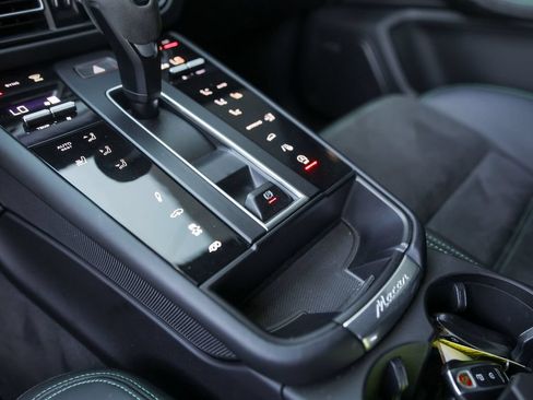 Certified 2023 Porsche Macan GTS AWD/4WD image 30