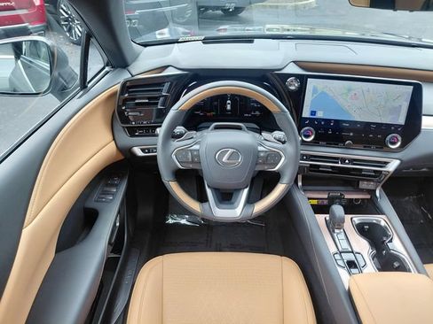 Used 2025 Lexus RX 350 w/ Convenience Package AWD/4WD image 19