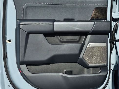 New 2026 Ford F250 Lariat w/ Tremor Off-Road Package image 34