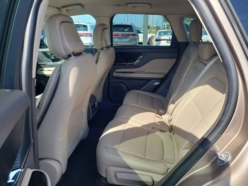 Used 2020 Lincoln Corsair FWD image 12