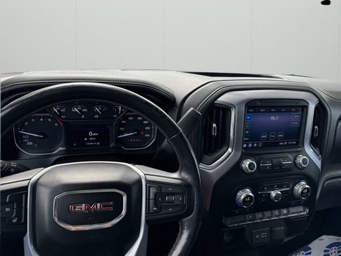 Used 2020 GMC Sierra 1500 Elevation w/ Elevation Value Package AWD/4WD image 11