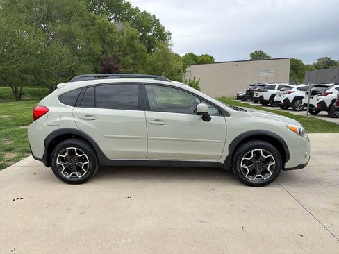 Used 2014 Subaru Crosstrek 2.0i Limited AWD/4WD image 7