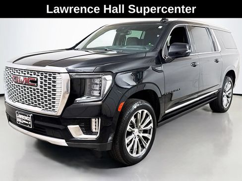 Used 2023 GMC Yukon XL Denali AWD/4WD image 1