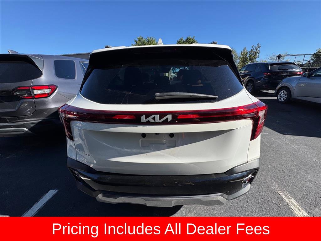 Certified 2024 Kia Seltos EX FWD image 6