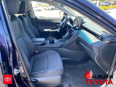 Certified 2024 Toyota Venza LE AWD/4WD image 14