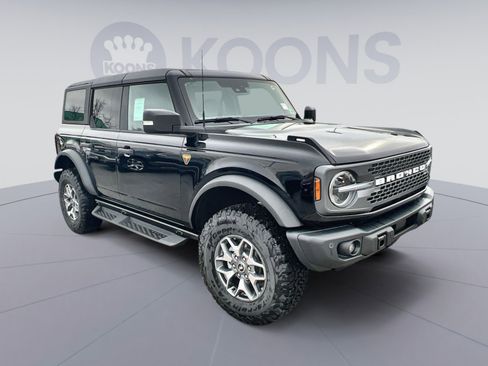 New 2025 Ford Bronco Badlands image 10