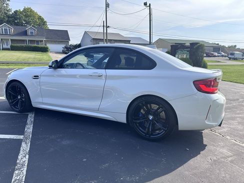 Used 2018 BMW M2 RWD image 5