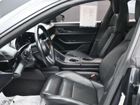 Used 2020 Porsche Taycan 4S image 16