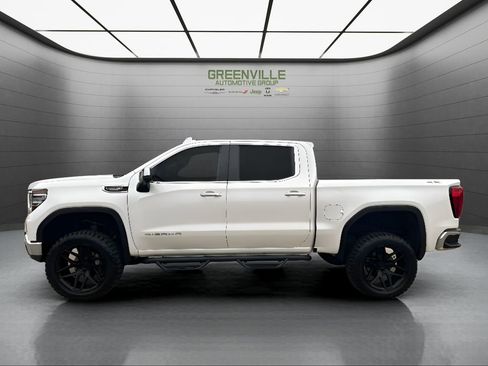 Used 2022 GMC Sierra 1500 SLT w/ SLT Convenience Package image 10