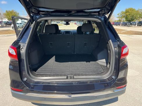 Used 2021 Chevrolet Equinox LT image 41