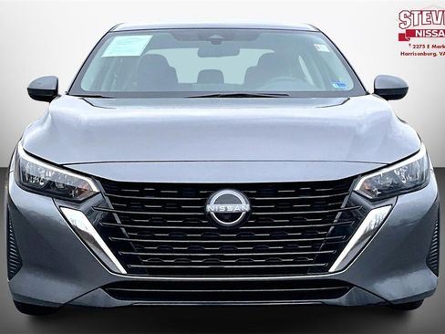 Used 2024 Nissan Sentra SV image 2