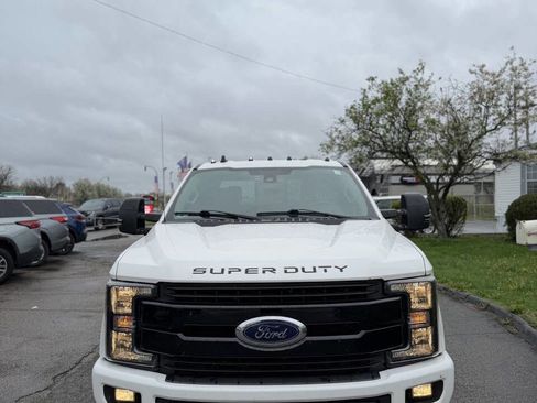 Used 2019 Ford F250 Lariat image 5