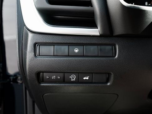 New 2026 Nissan Rogue SV image 20