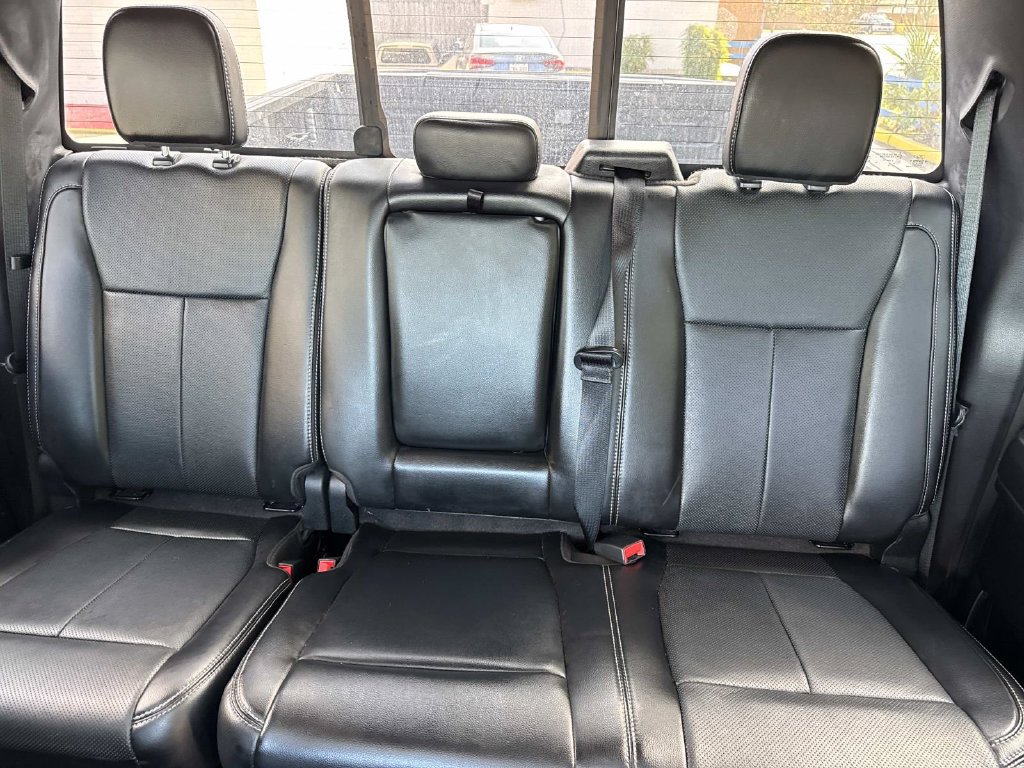 Used 2018 Ford F150 Lariat w/ Equipment Group 502A Luxury AWD/4WD image 28