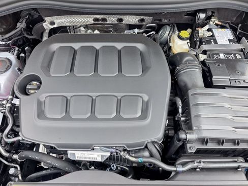 New 2026 Volkswagen Tiguan SE FWD image 24