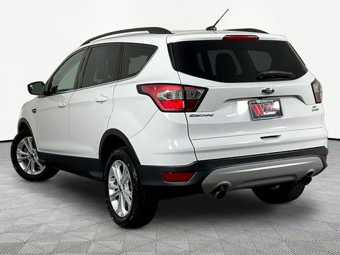 Used 2018 Ford Escape SE AWD/4WD image 4