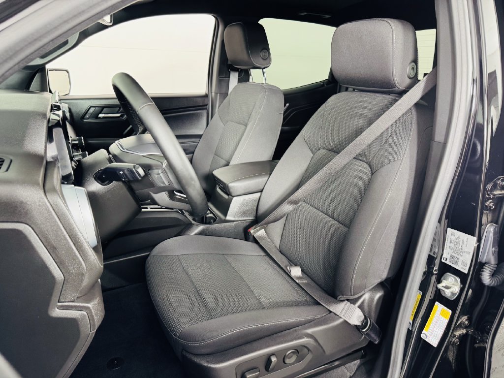 Used 2026 Chevrolet Colorado LT w/ Advanced Trailering Package RWD image 6