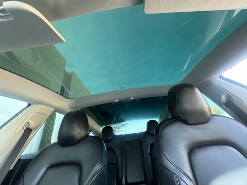 Used 2020 Tesla Model 3 Standard Range Plus RWD image 23
