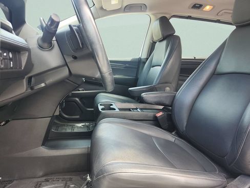 Certified 2024 Honda Odyssey EX-L image 19