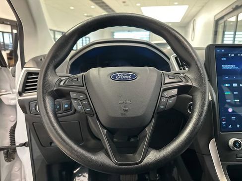 Used 2024 Ford Edge SEL w/ Cargo Accessory Package AWD/4WD image 21