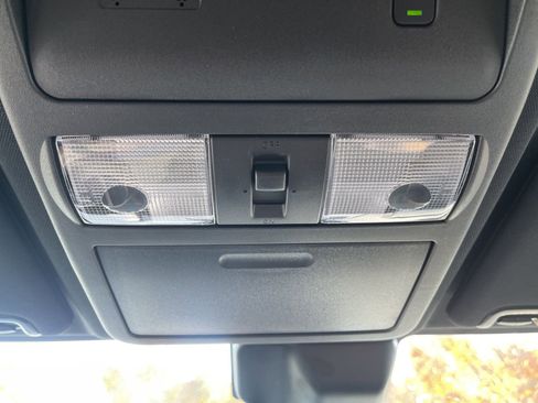 New 2026 Nissan Frontier SV image 22