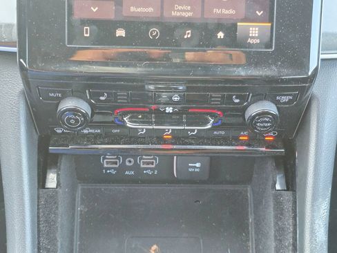 Used 2022 Jeep Grand Cherokee L Laredo w/ Luxury Tech Group I RWD image 20
