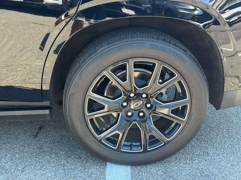 Used 2023 Chevrolet Tahoe High Country AWD/4WD image 7