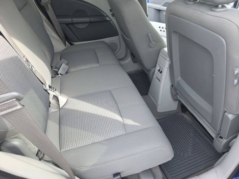 Used 2008 Chrysler PT Cruiser Touring FWD image 9