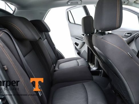 Used 2018 Chevrolet Trax LT image 36