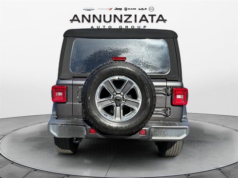 Certified 2022 Jeep Wrangler Unlimited Sahara w/ LED Lighting Group image 4