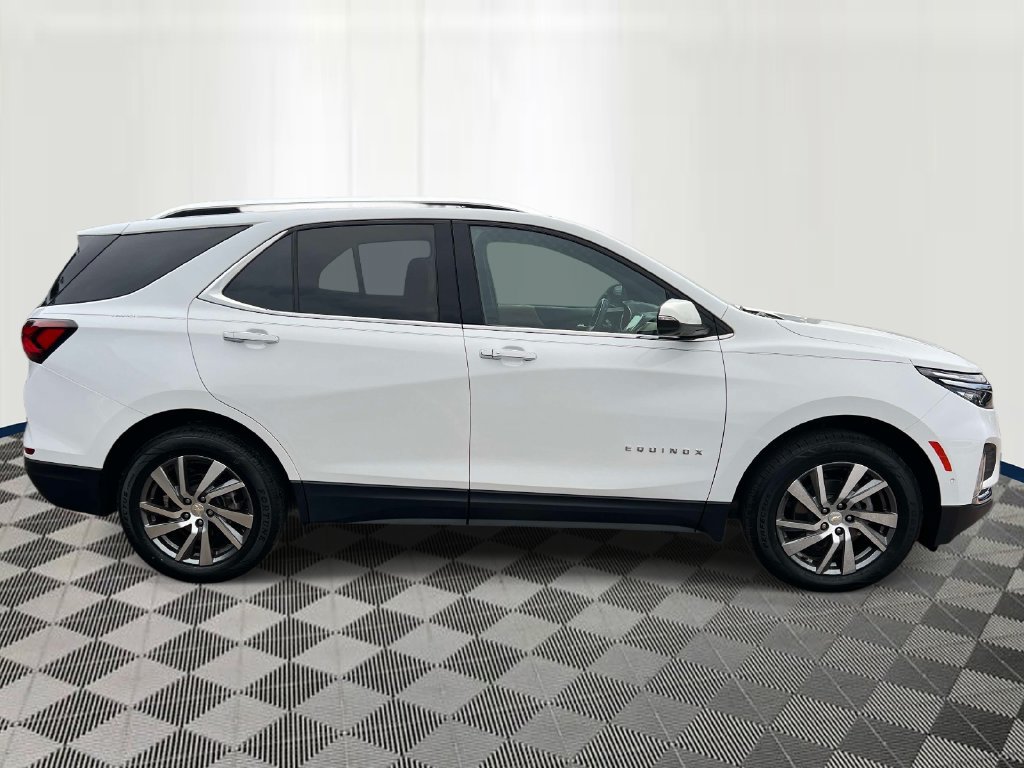 Used 2022 Chevrolet Equinox Premier AWD/4WD image 5