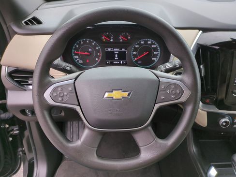 Certified 2023 Chevrolet Traverse LS w/ Safety Package image 12