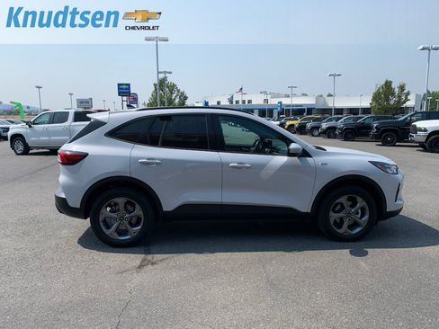 Used 2025 Ford Escape ST-Line Select AWD/4WD image 8