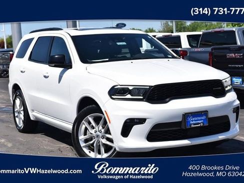Used 2023 Dodge Durango GT image 1