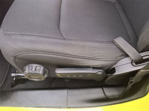 Used 2023 Jeep Wrangler Sahara image 12