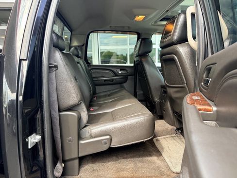 Used 2013 GMC Sierra 3500 Denali AWD/4WD image 34