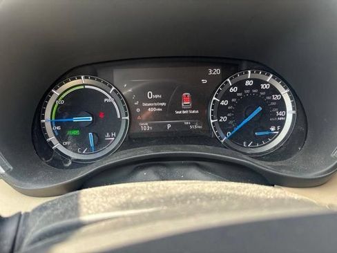 Used 2020 Toyota Highlander XLE FWD image 6