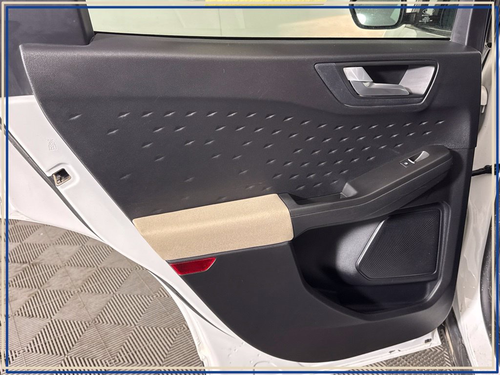 Used 2020 Ford Escape SE AWD/4WD image 35
