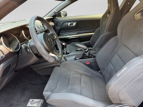 Used 2017 Ford Mustang Shelby GT350 w/ Electronics Package RWD image 10