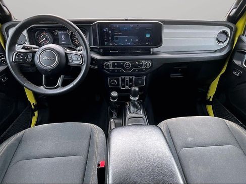 Used 2024 Jeep Wrangler Unlimited Sport AWD/4WD image 13